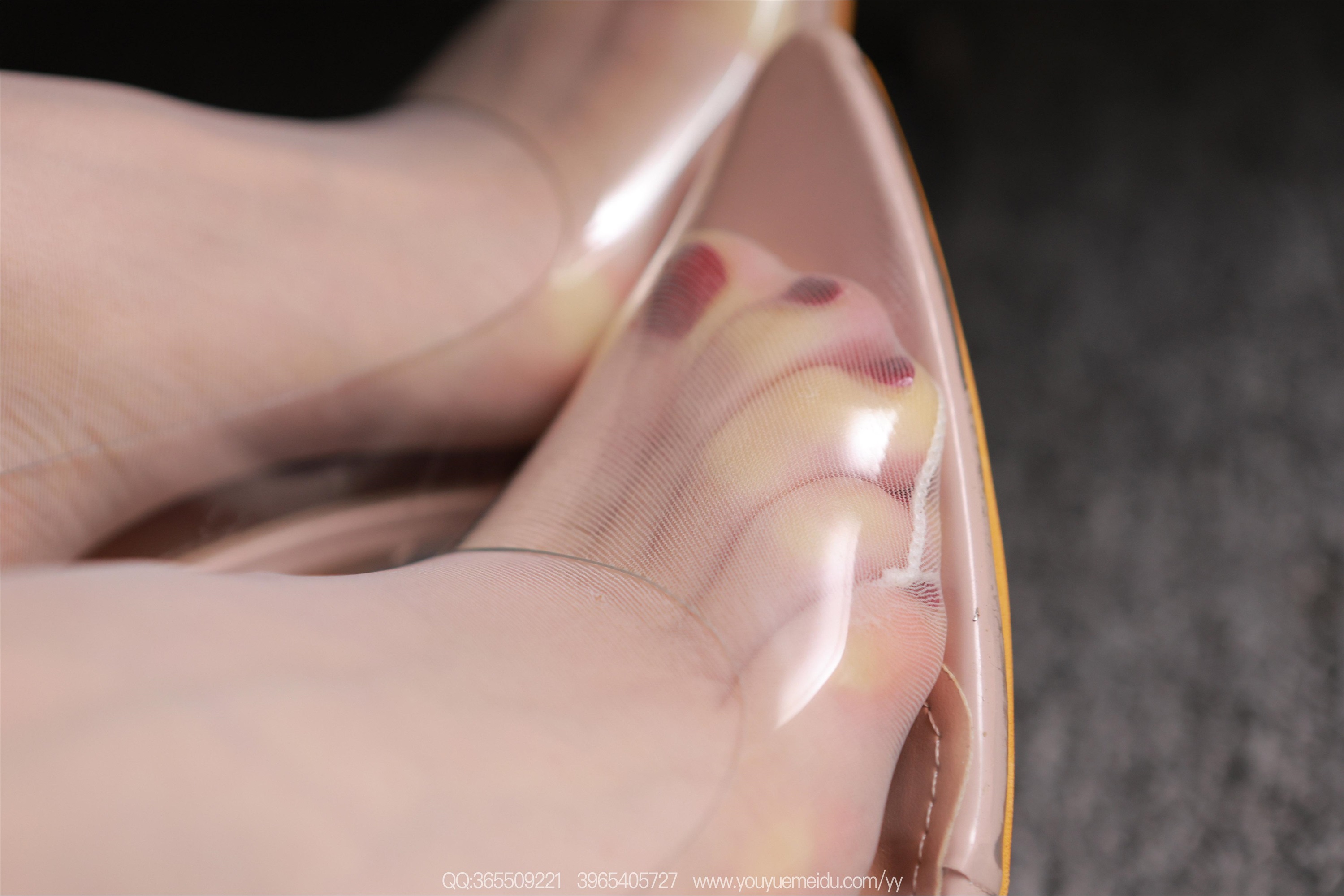 IESS异思趣向  2025.09.28 丝享家 2169 小婕《小香风白丝》